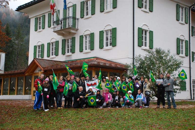 I ragazzi di Rio dos Cedros in visita a Villa Welsperg