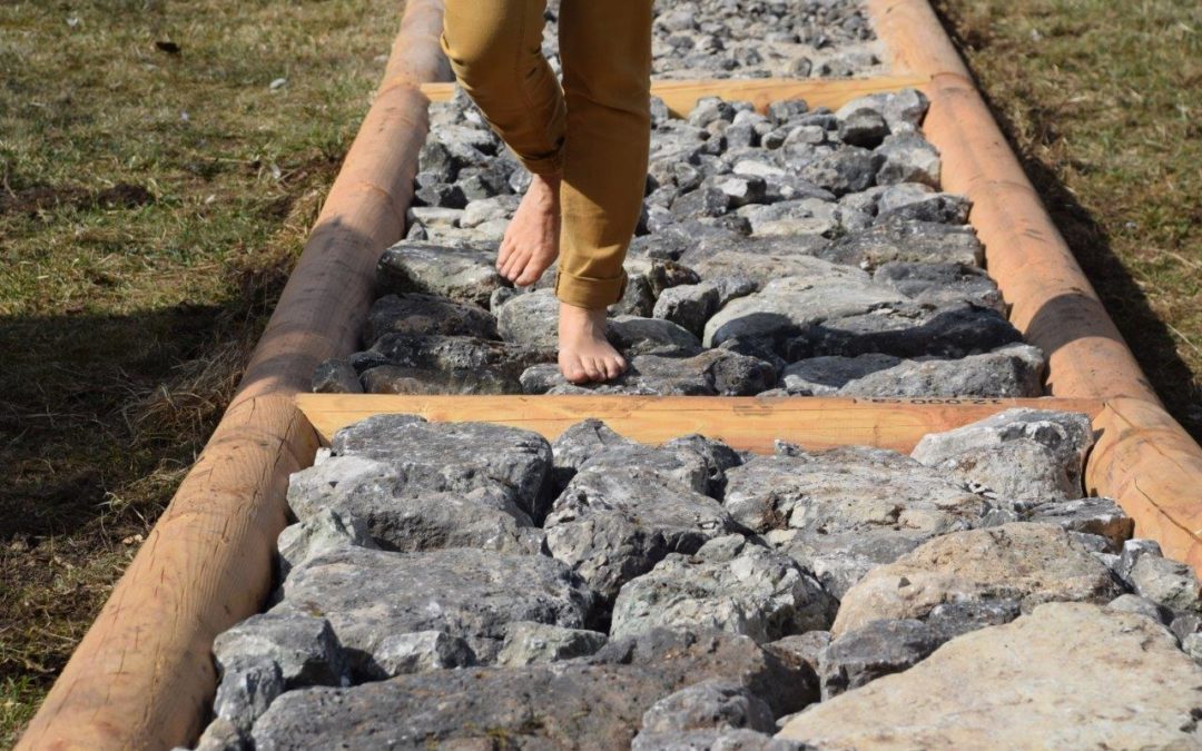 “A piedi nudi sul tempo”